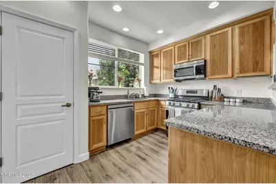 4822 Bougainvillea Drive, Sparks, NV 89436 - Photo 7