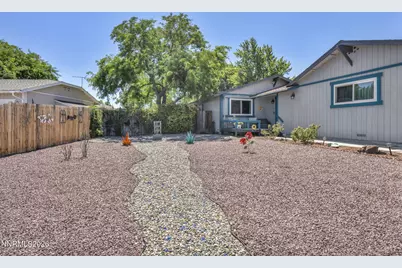 345 E Gault Way, Sparks, NV 89431 - Photo 7