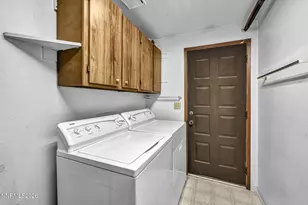 345 E Gault Wy, Sparks, NV 89431 - Photo 57