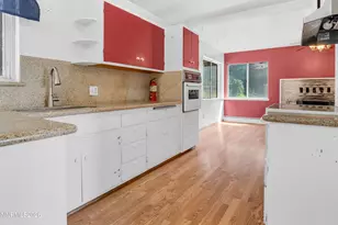 170 Pine Ridge Dr, Stateline, NV 89449 - Photo 7