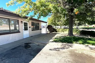 1799 York Wy, Sparks, NV 89431 - Photo 3