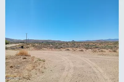 2975 E Badger Street, Silver Springs, NV 89429 - Photo 1