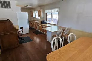 124 Del Dr, Kingston, NV 89310 - Photo 7