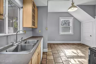363 Roberts St, Reno, NV 89502 - Photo 11