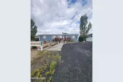 5225 Deodar Street, Silver Springs, NV 89429 - Photo 3