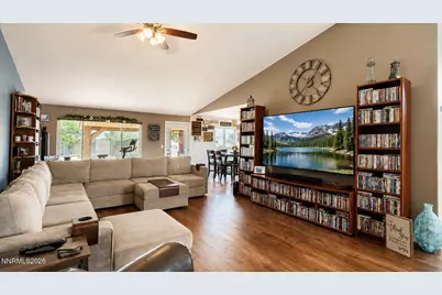 1415 Talking Sparrow Drive, Sparks, NV 89441 - Photo 9