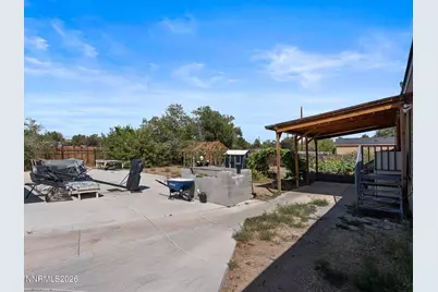 285 E 6th Avenue, Sun Valley, NV 89433 - Photo 31