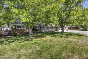 3 Circle Dr, Carson City, NV 89703 - Photo 5