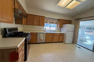 2356 Blue Haven Ln, Carson City, NV 89701 - Photo 9