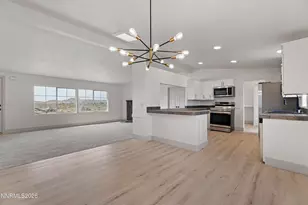 1230 E Badger St, Silver Springs, NV 89429 - Photo 27