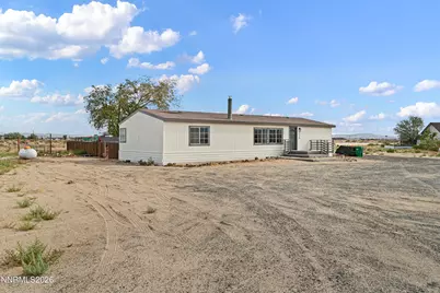 1230 E Badger Street, Silver Springs, NV 89429 - Photo 3