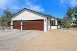 1435 Dixie Dr, Fallon, NV 89406 - Photo 1