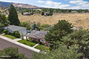 2301 Solari Dr, Reno, NV 89509 - Photo 3