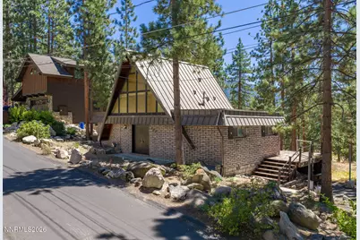 422 Lakeview Avenue, Zephyr Cove, NV 89448 - Photo 27