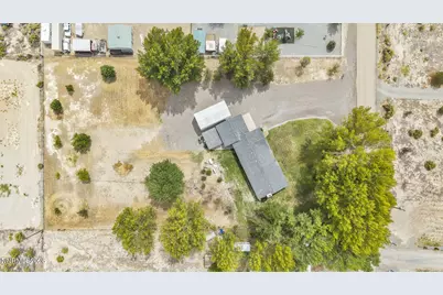 79 W Tucker Lane, Yerington, NV 89447 - Photo 35