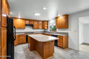2 Hazelwood Ct, Carson City, NV 89701 - Photo 7