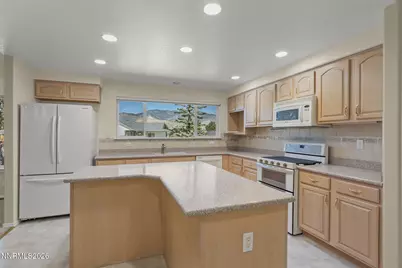 1021 Ridgeview Court, Indian Hills, NV 89705 - Photo 15