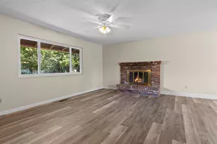 195 York Wy, Sparks, NV 89431 - Photo 13