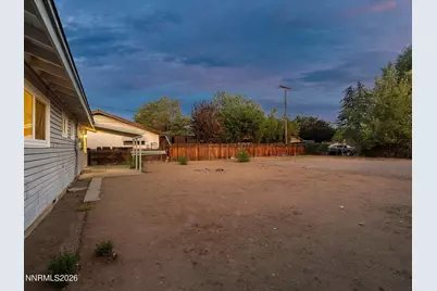 195 York Way, Sparks, NV 89431 - Photo 7