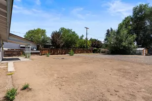 195 York Wy, Sparks, NV 89431 - Photo 41
