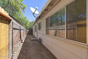 305 Burton St, Carson City, NV 89706 - Photo 21