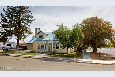 382 S Humboldt Street, Battle Mountain, NV 89820 - Photo 3