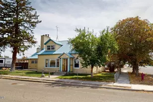 382 S Humboldt St, Battle Mountain, NV 89820 - Photo 3