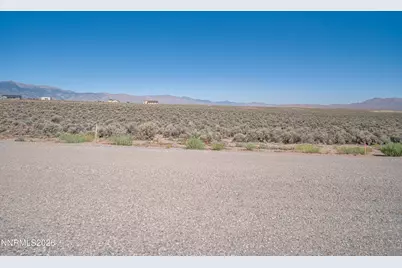 221 W Sierra View Drive, Smith Valley, NV 89430 - Photo 5