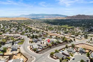 5637 Ranch Ct, Sun Valley, NV 89433 - Photo 27