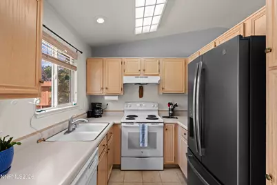 5637 Ranch Court, Sun Valley, NV 89433 - Photo 7