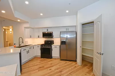17000 Wedge Parkway #UNIT 212, Reno, NV 89511 - Photo 7