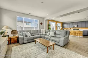 6726 Lunar Orbit Dr, Sparks, NV 89436 - Photo 13