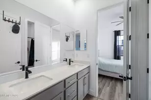 11658 Sugarloaf Peak Dr, Sparks, NV 89441 - Photo 23