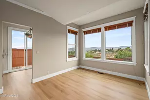 2366 Silver Ridge Dr, Reno, NV 89509 - Photo 9