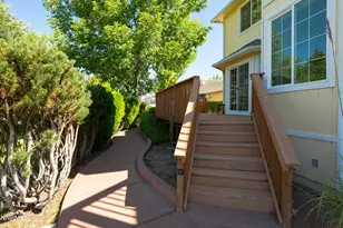 1326 Santa Cruz Dr, Minden, NV 89423 - Photo 9