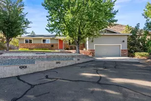 1320 Jefferson Dr, Carson City, NV 89706 - Photo 9