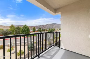 18671 Village Center Dr, Reno, NV 89508 - Photo 15