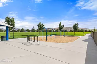 18671 Village Center Dr, Reno, NV 89508 - Photo 27