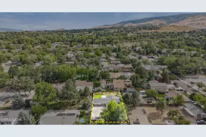 901 Lyman Avenue, Reno, NV 89509 - Photo 59