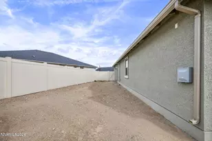 556 Alfalfa Flds Ln, Reno, NV 89521 - Photo 21
