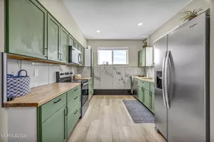 15950 Carl Dr, Reno, NV 89511 - Photo 19