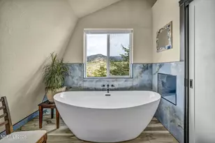 15950 Carl Dr, Reno, NV 89511 - Photo 31