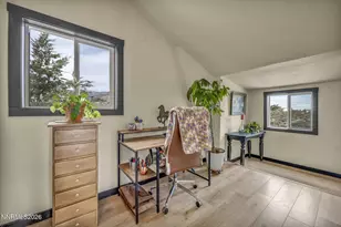 15950 Carl Dr, Reno, NV 89511 - Photo 33