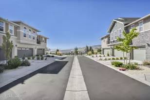 2018 Cradle Mountain Dr, Reno, NV 89523 - Photo 27