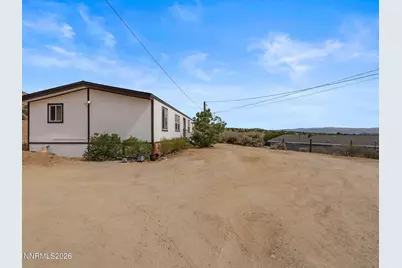 325 Gerdes Avenue, Sun Valley, NV 89433 - Photo 3
