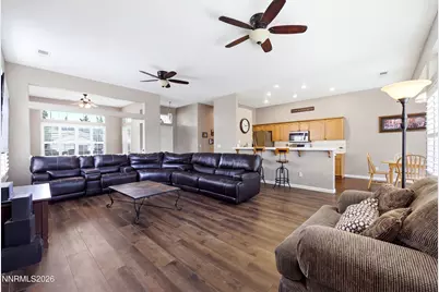 9599 Mammoth Court, Reno, NV 89521 - Photo 7