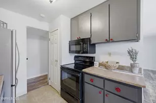 1557 Delucchi Ln, Reno, NV 89502 - Photo 7