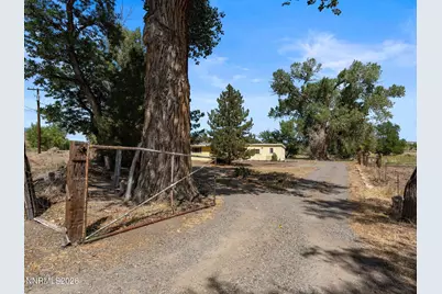1450 Truckee Lane, Fernley, NV 89408 - Photo 5