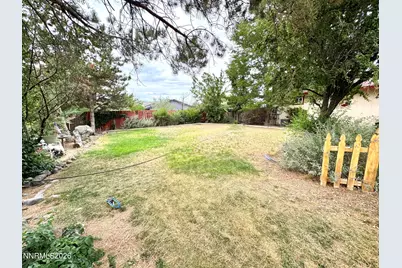 180 E Sky Ranch Boulevard, Sparks, NV 89441 - Photo 25