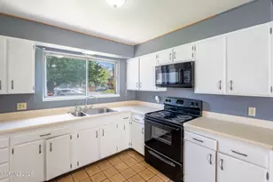 70 Smithridge Park, Reno, NV 89502 - Photo 7